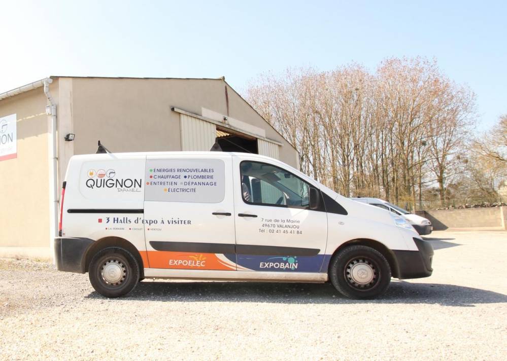 Entreprise quignon saget.jpg Entreprise quignon saget.jpg
